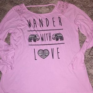 Women’s long sleeve top